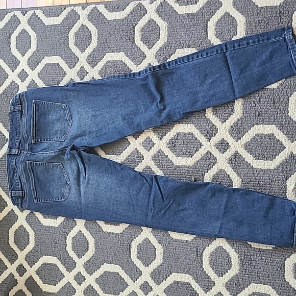 Vineyard Vines Jeans - Picture 4 of 6